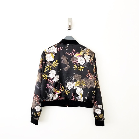 SOLD JENNIFER LOPEZ Black Floral Bomber Jacket - Picture 5 of 8